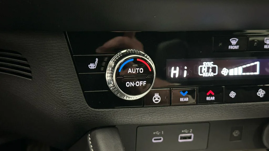 New 2026 Red Nissan Platinum Plug-In Hybrid image 24