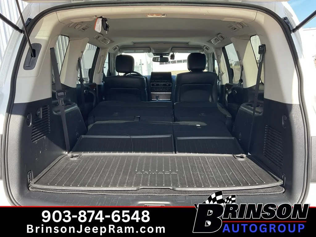 Used 2024 Aspen White Tricoat Nissan SL image 11