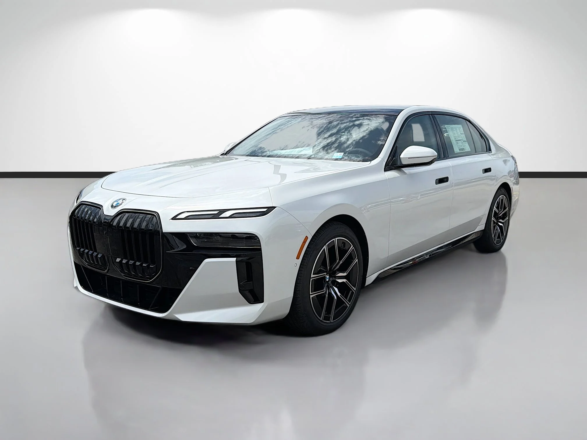 New 2026 Mineral White Metallic BMW 740i image 7