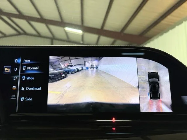 Used 2022 Gray Cadillac Premium image 27