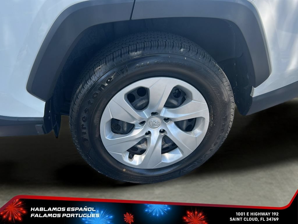 Used 2023 White Toyota LE image 26