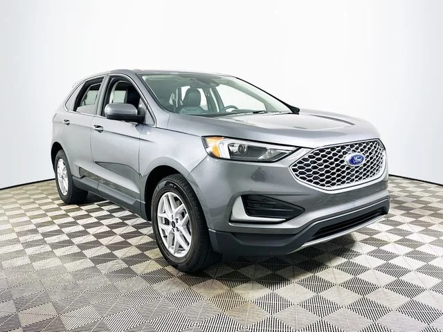Certified Pre-Owned 2024 Ford Edge SEL