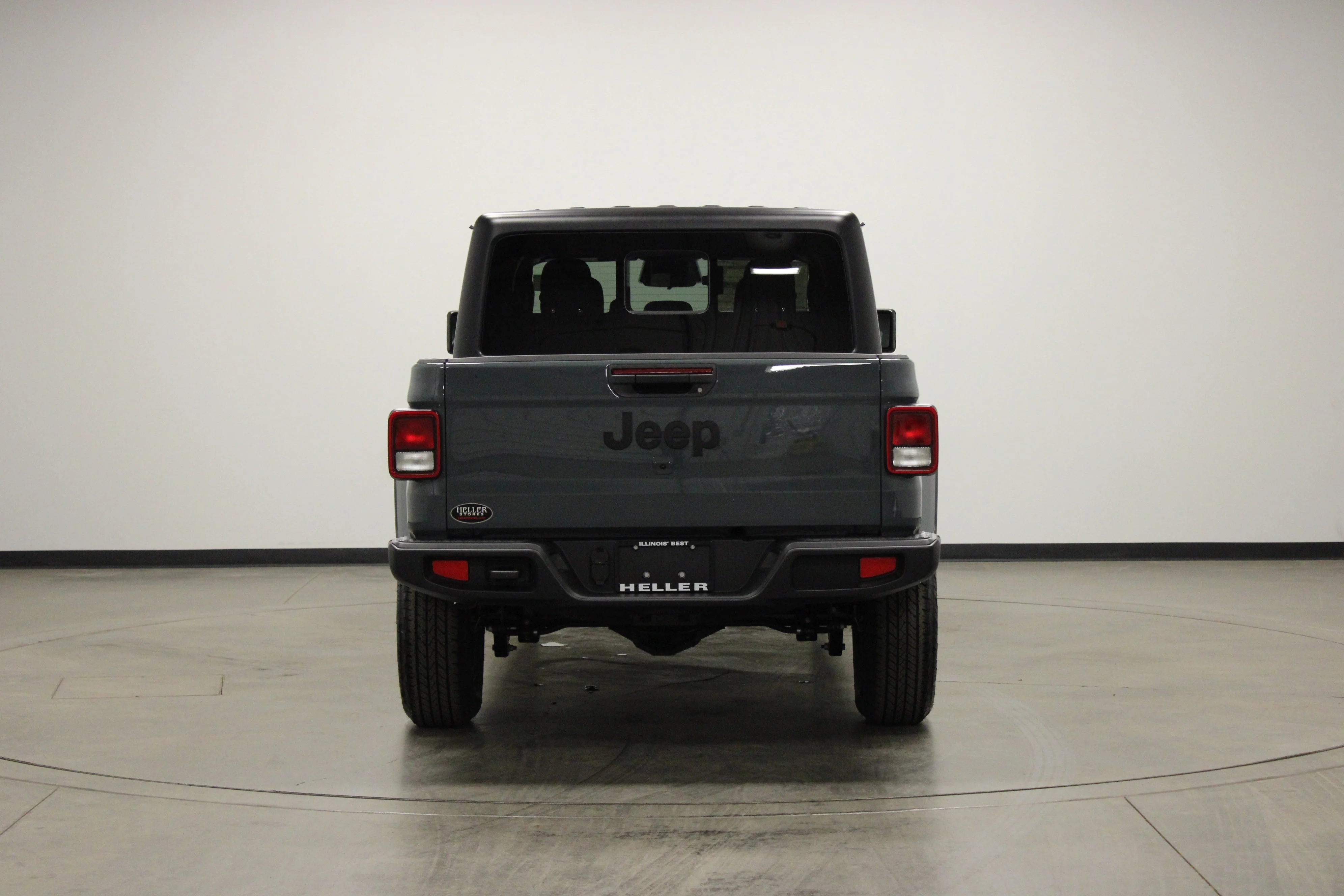New 2026 Anvil Clear-Coat Exterior Paint Jeep Sport S image 7