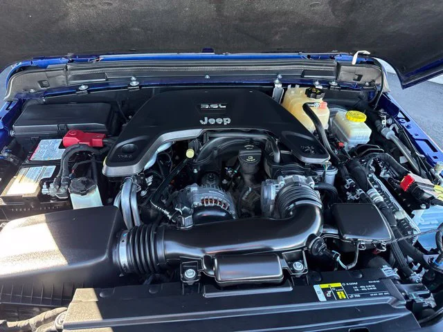 Used 2018 Blue Jeep Unlimited Sport image 11