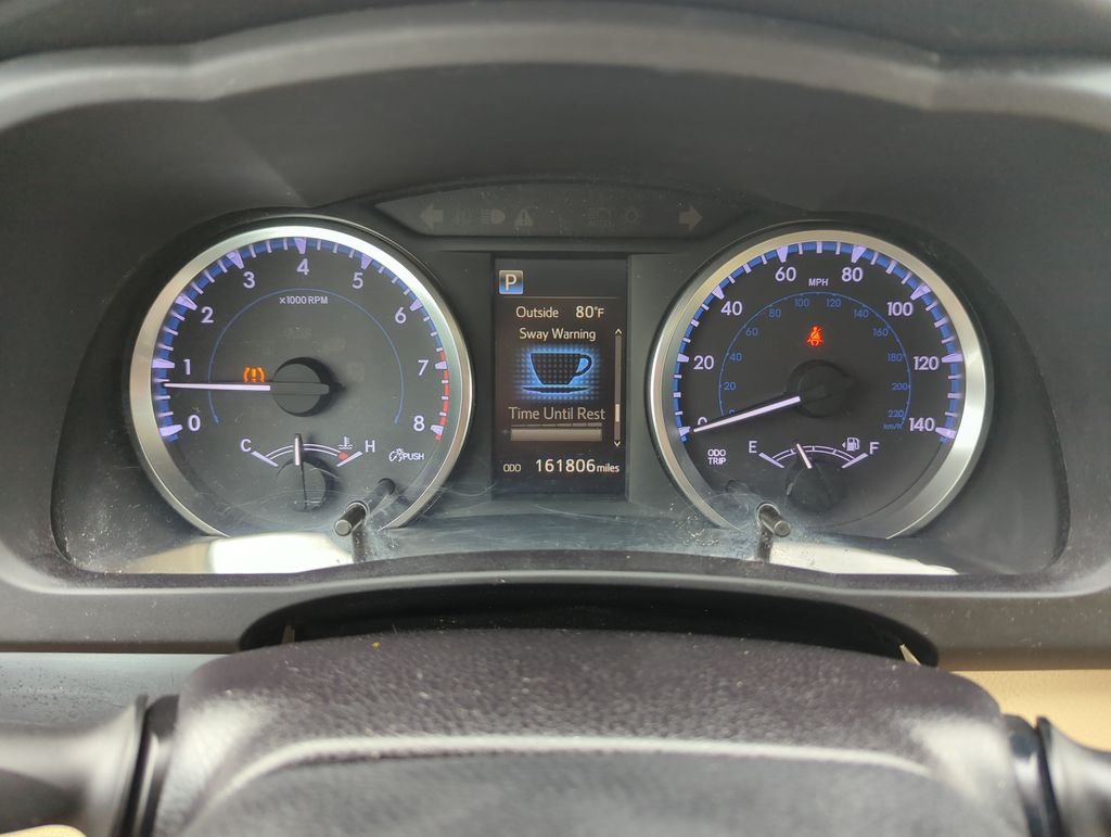 Used 2017 White Toyota LE Plus image 38