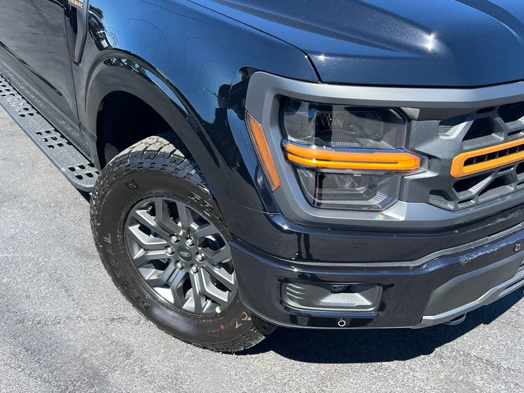 New 2026 Agate Black Metallic Ford Tremor® image 2