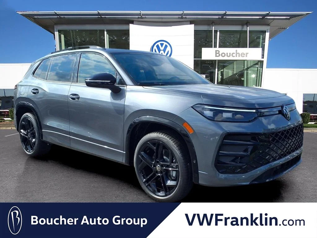 New 2026 Platinum Gray Metallic Volkswagen 2.0T SE R-Line Black image 1