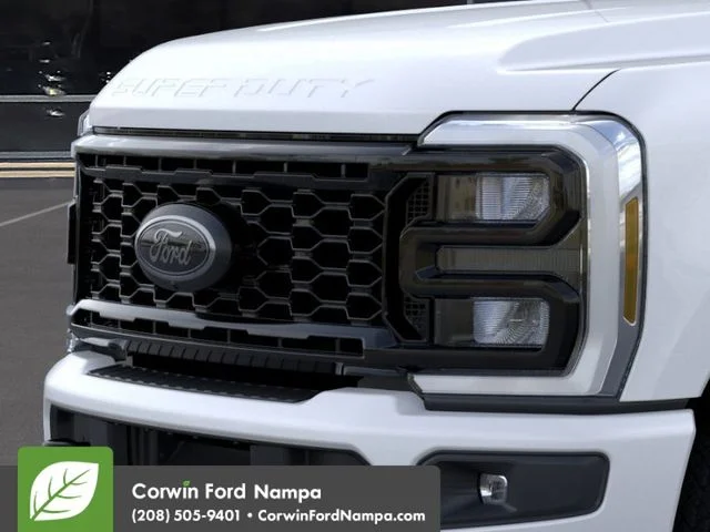 New 2026 Star White Metallic Tri-Coat Ford Lariat image 17