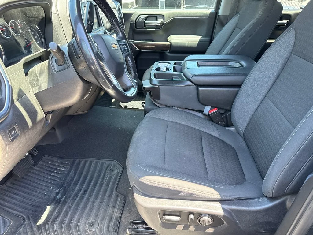 Used 2021 SHADOW GRAY METALLIC Chevrolet LT image 2