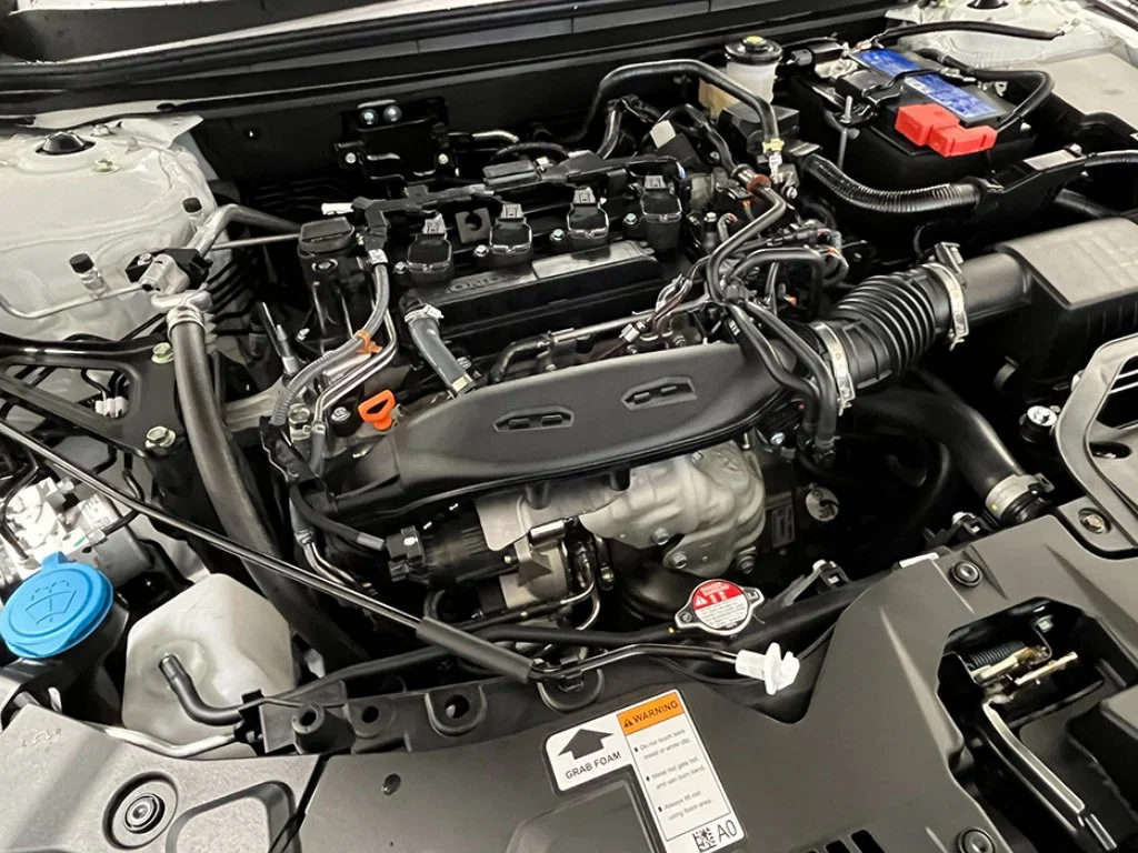 Used 2025  Honda SE image 13
