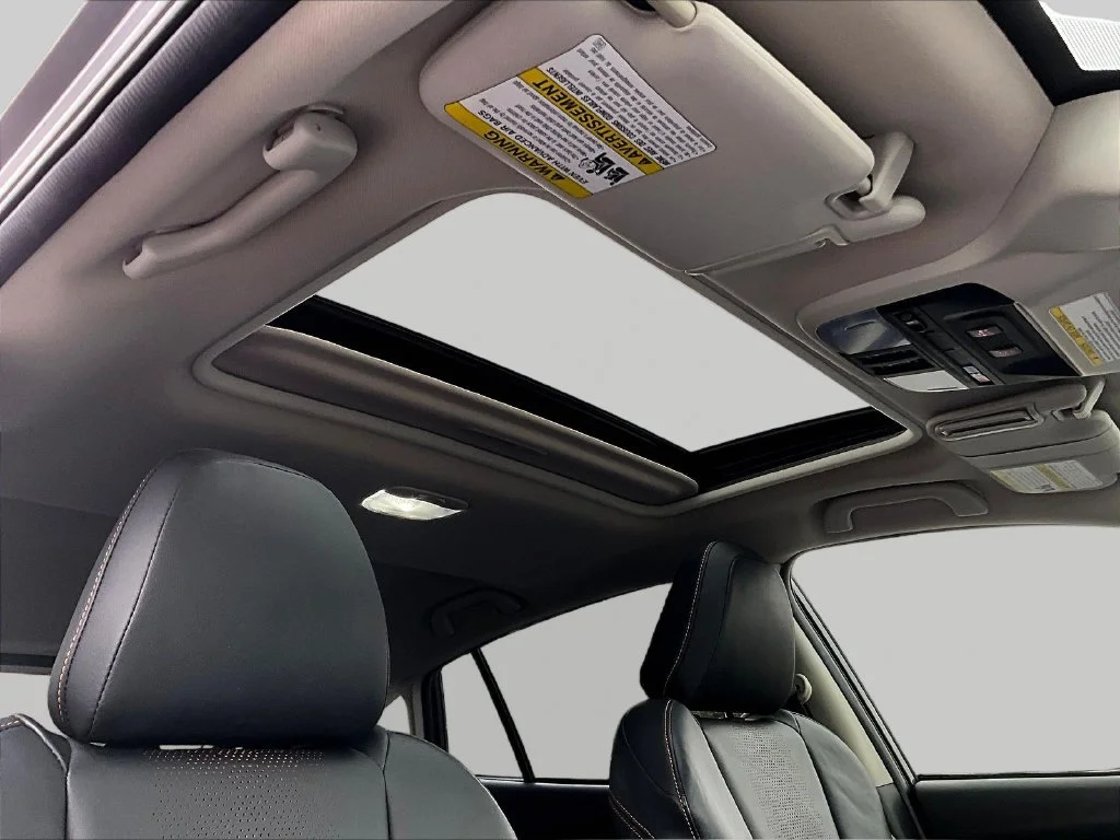 Used 2021 Gray Metallic Subaru Limited image 28
