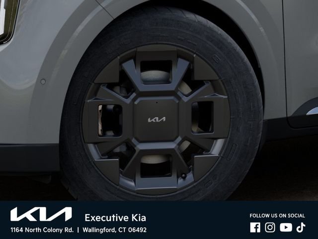 New 2027 Silver Kia  image 9