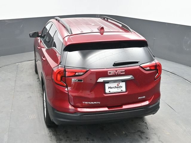 Used 2020 Red GMC SLE image 29