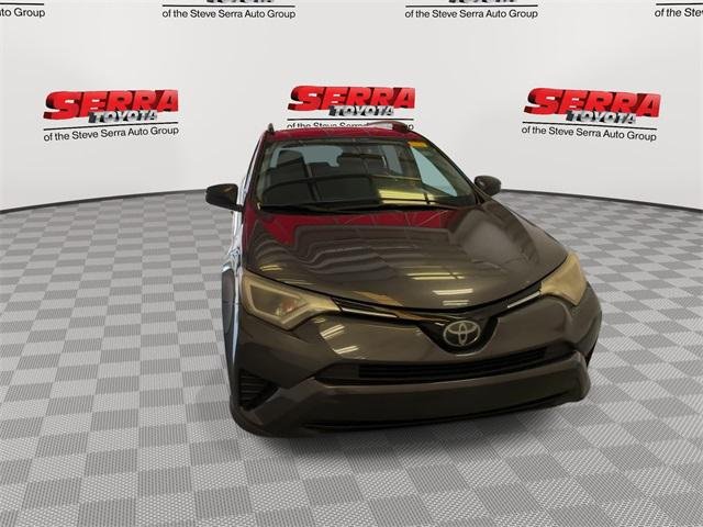 Certified Used 2018 MAGNETIC GRAY MET. Toyota  image 4
