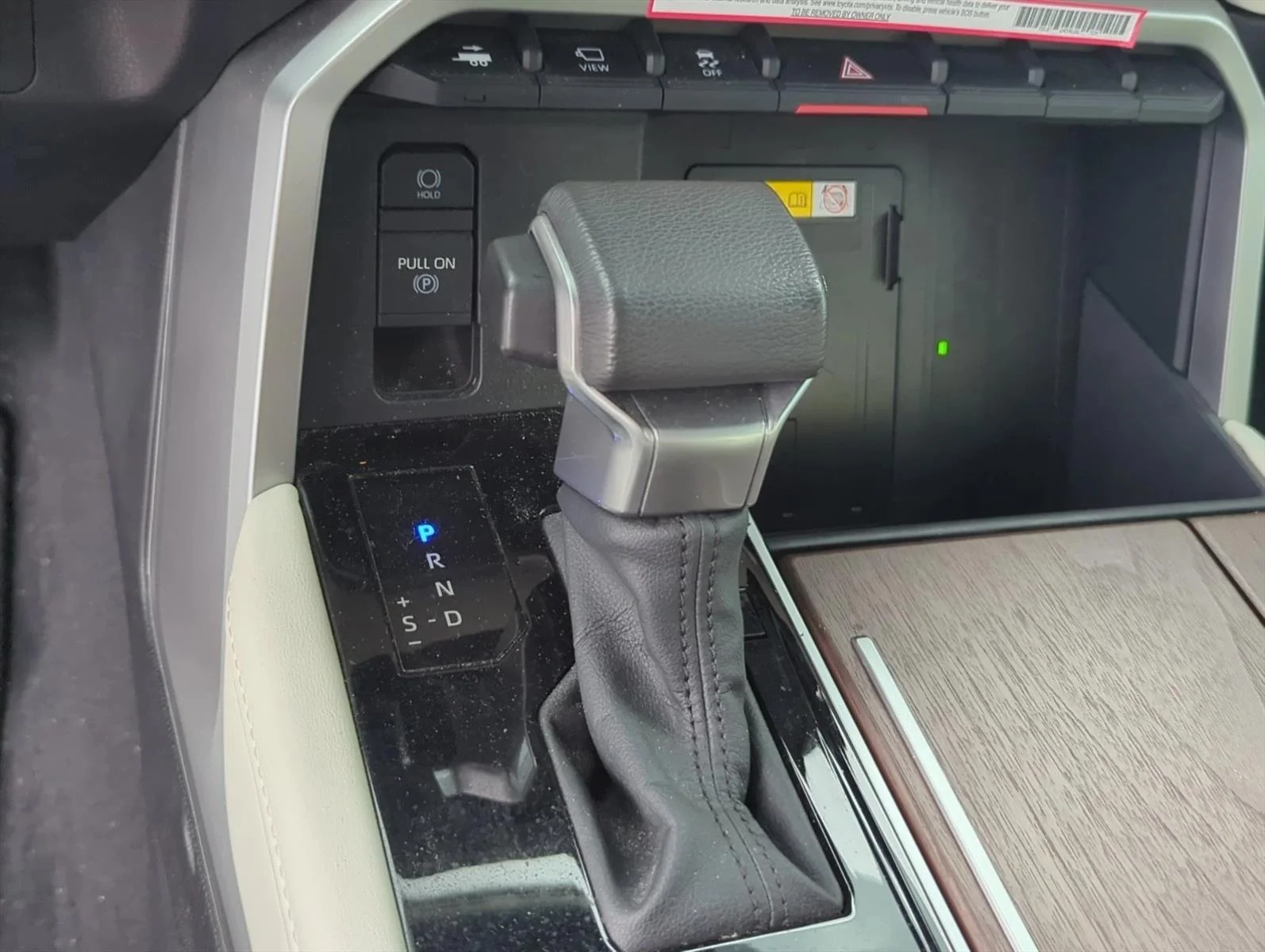 Used 2024 Wind Chill Pearl Toyota Capstone Hybrid image 22