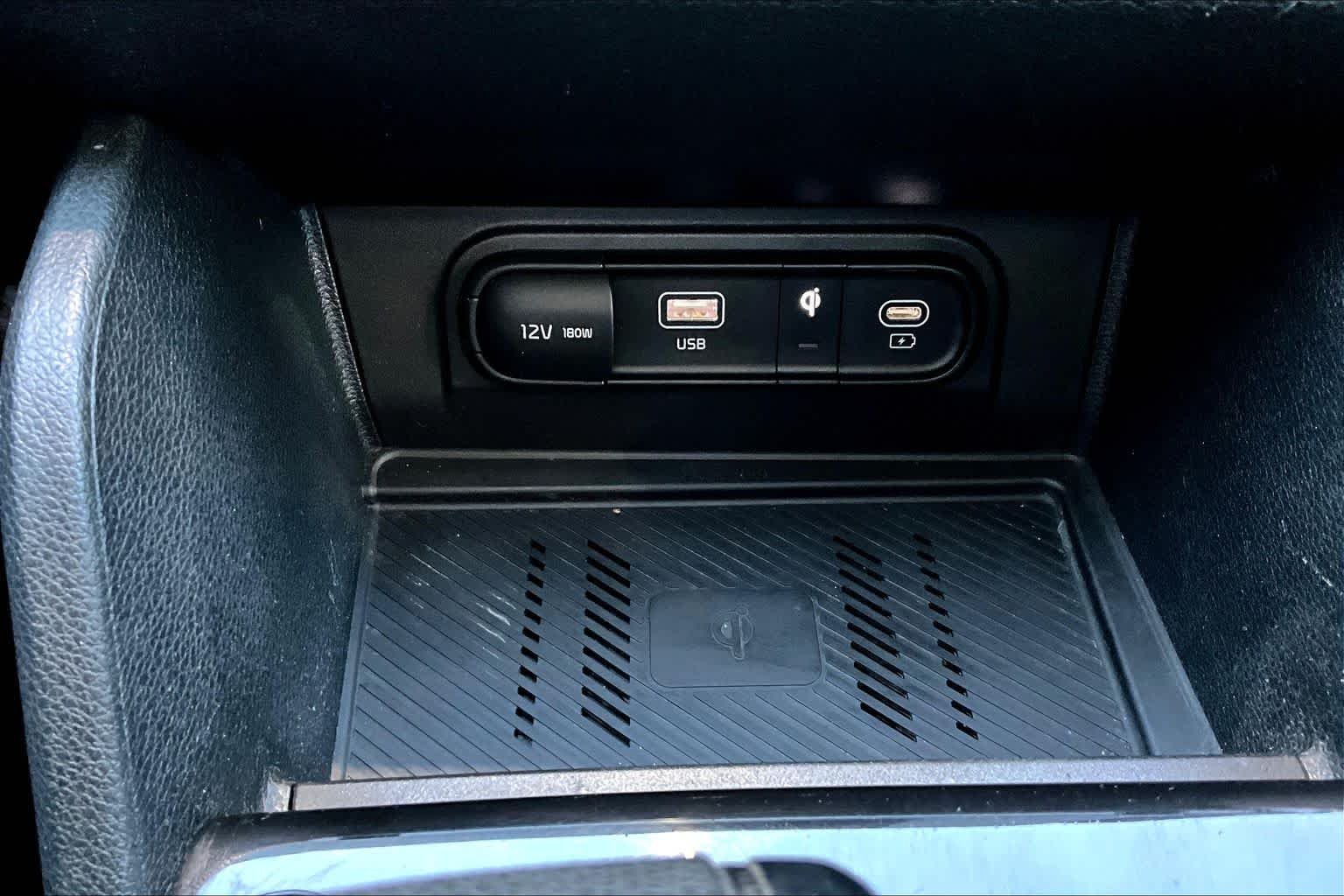 Used 2023 Ebony Black Kia EX image 68