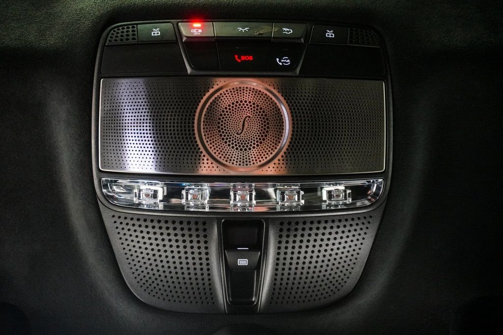 Used 2022 White Mercedes-Benz G 63 AMG® image 28