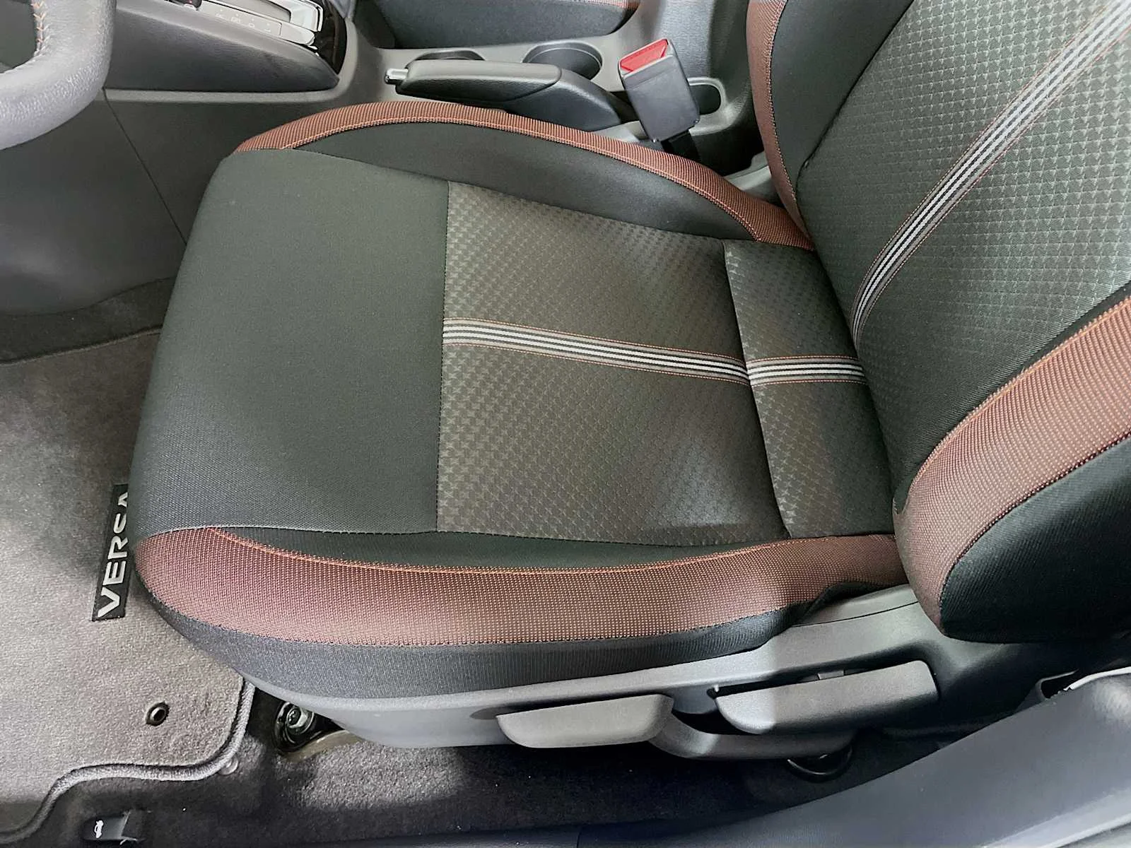 Certified Used 2025 Gray Sky Pearl Nissan SR image 16