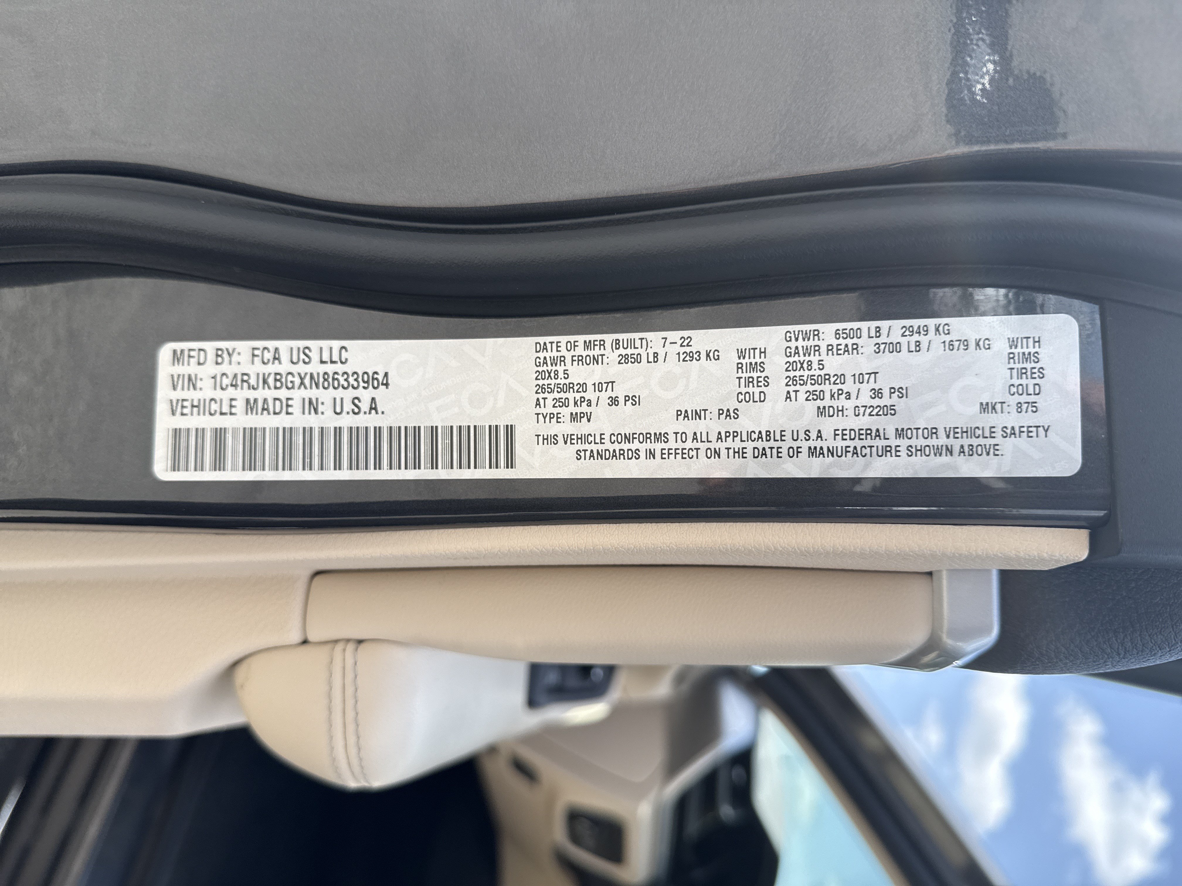 Used 2022 Baltic Gray Metallic Clearcoat Jeep Limited image 34