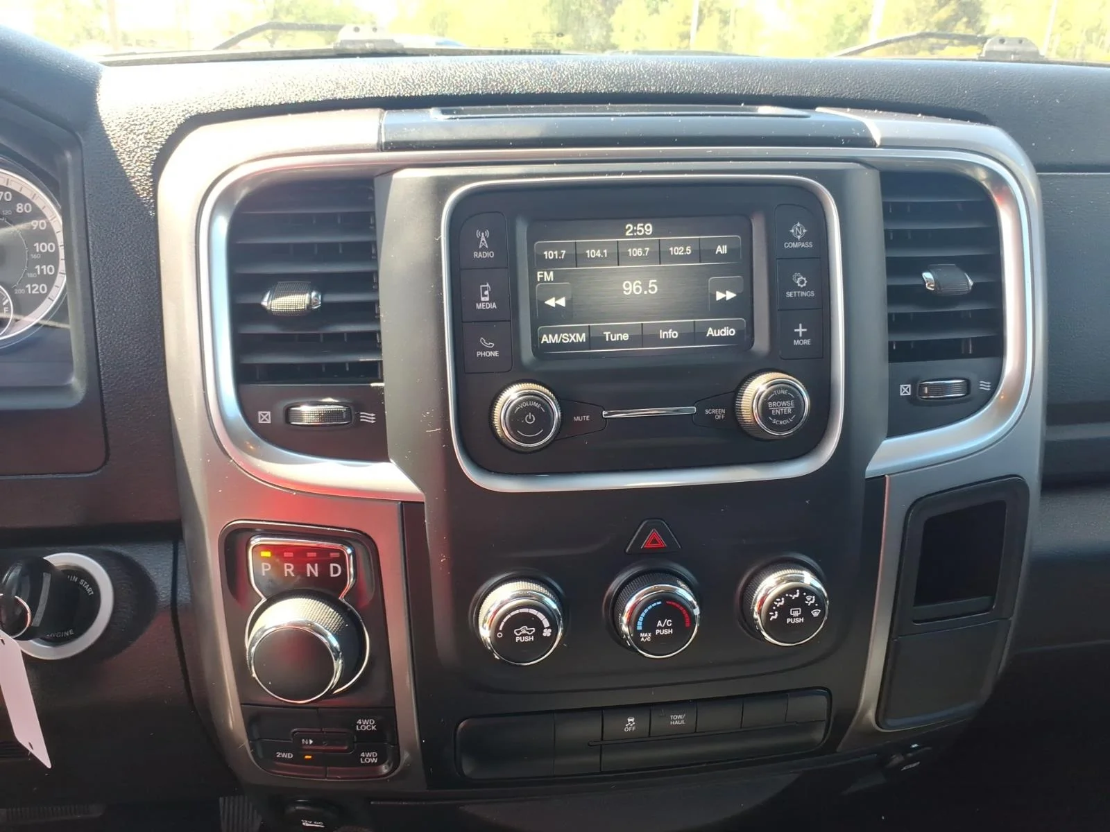 Used 2024 Diamond Black Ram SLT image 17