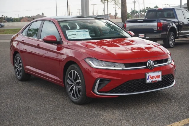 New 2026 Kings Red Metallic Volkswagen SE image 3