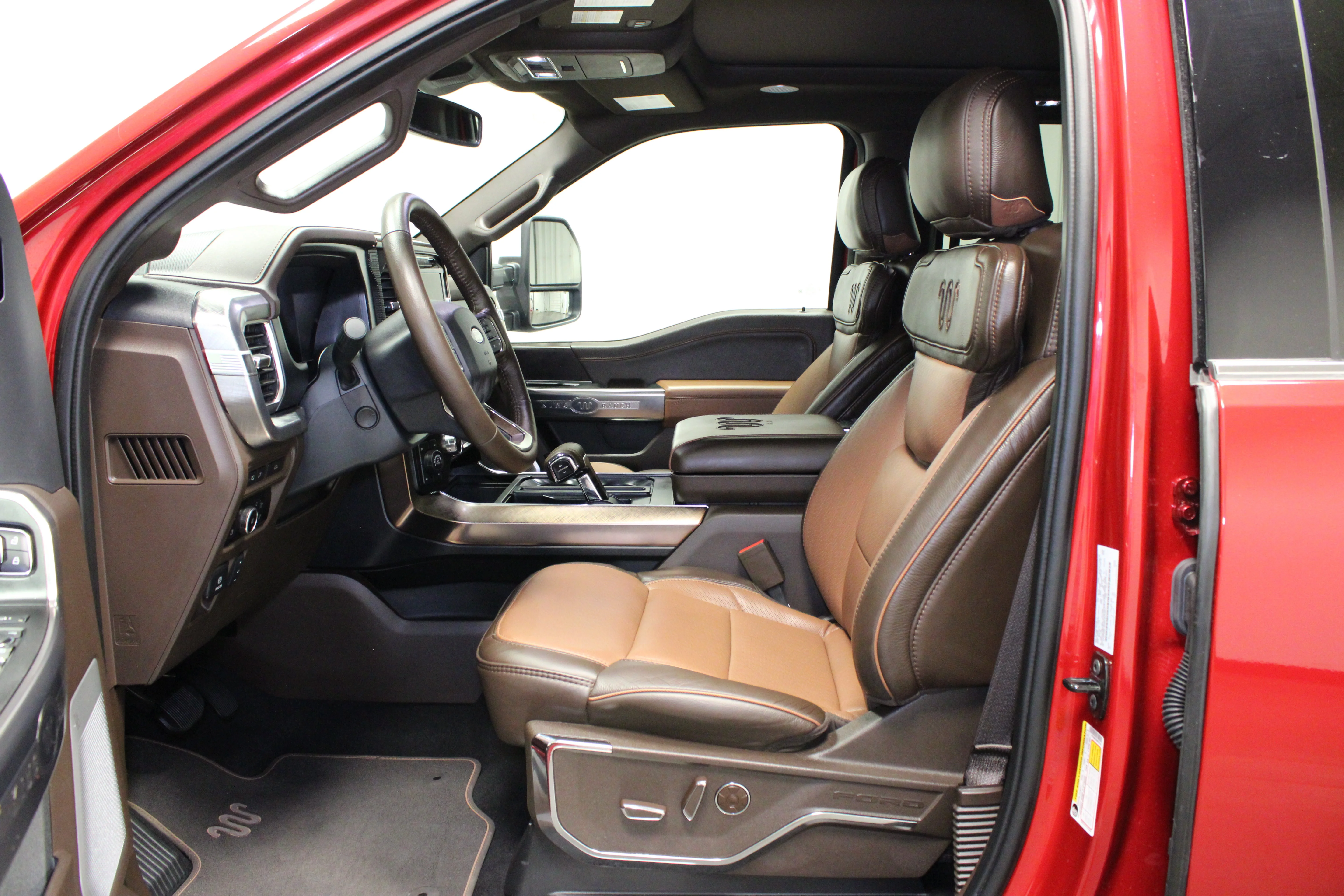 Used 2024 Rapid Red Metallic Tinted Clearcoat Ford King Ranch image 20
