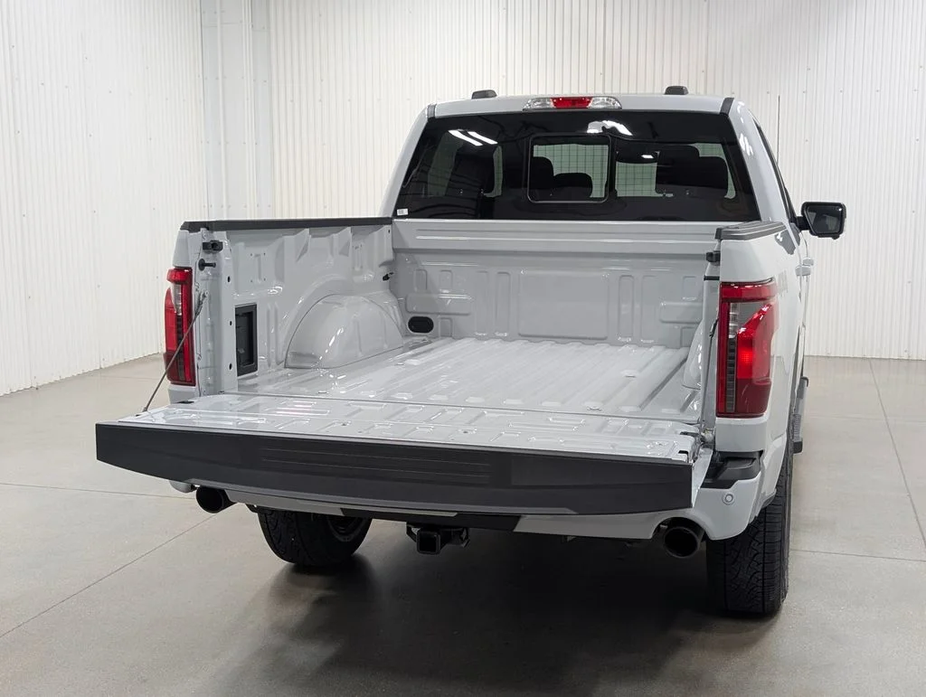New 2026 Avalanche Ford XLT image 23