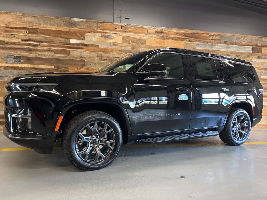 New 2026 High Gloss Black Jeep Limited Altitude image 17