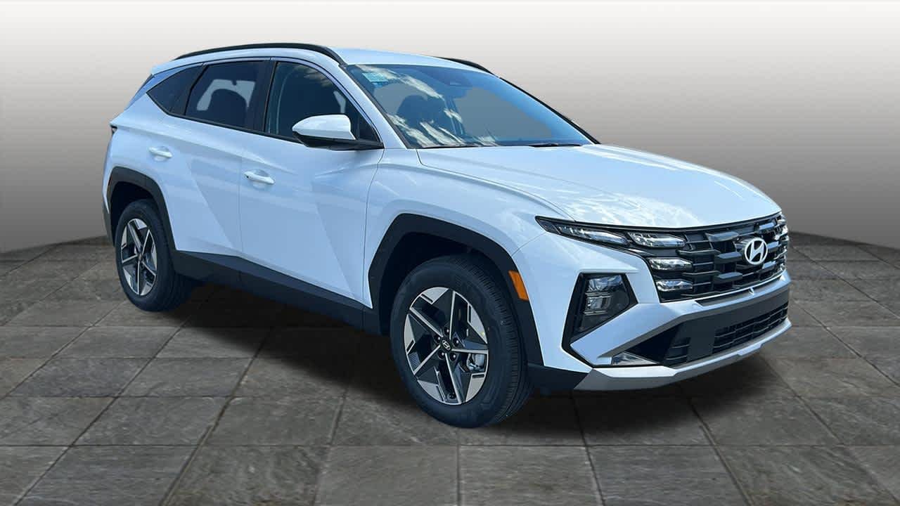 New 2026 Creamy White Pearl Hyundai SEL AWD image 3