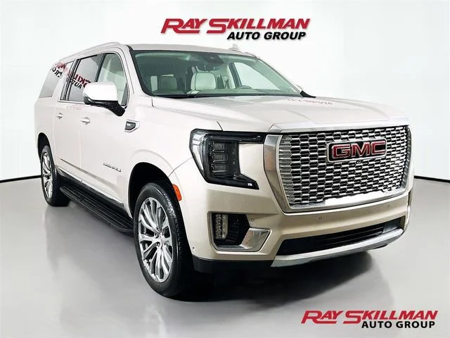 2023 GMC Yukon Denali AWD's photo