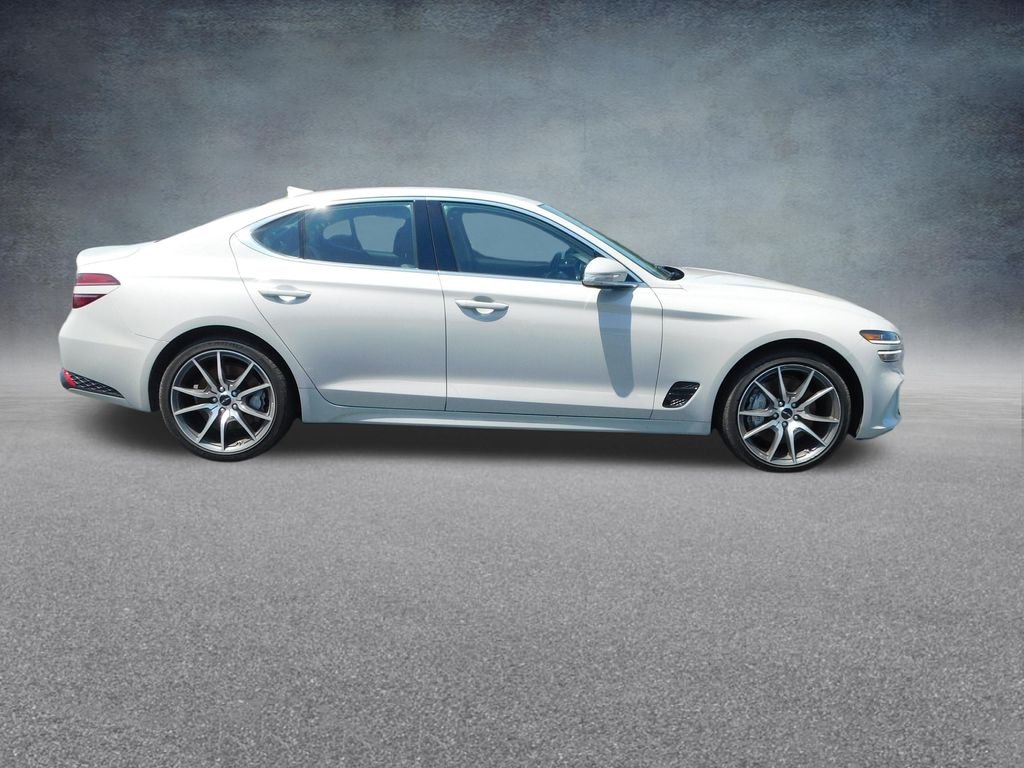 Used 2025 Gray Genesis 2.5T image 2