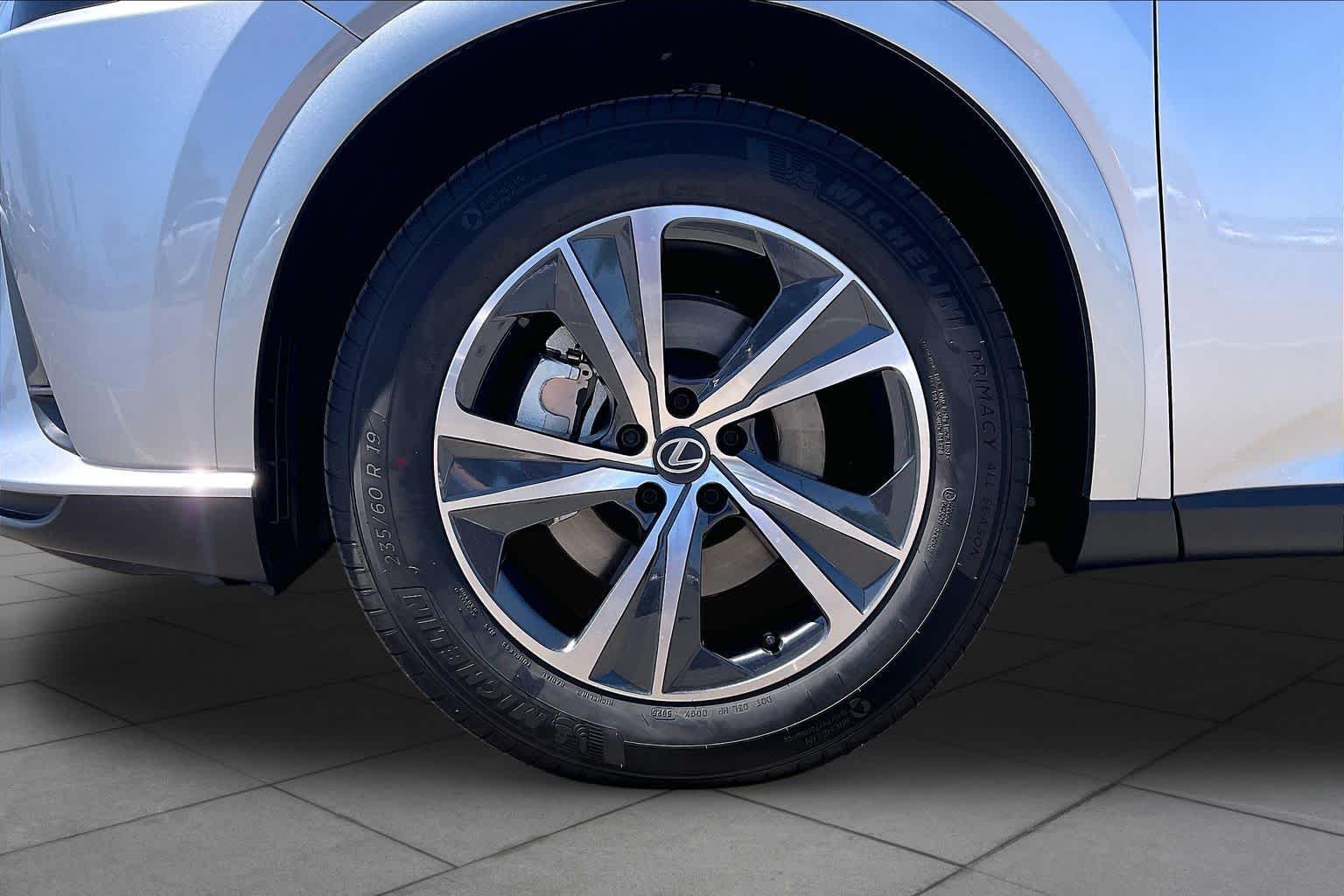 Used 2026 Iridium Lexus Premium image 10