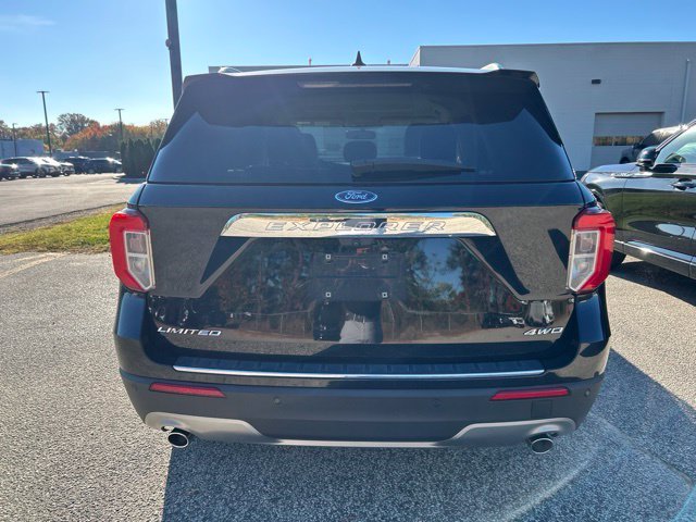 Used 2023 Black Ford Limited image 5