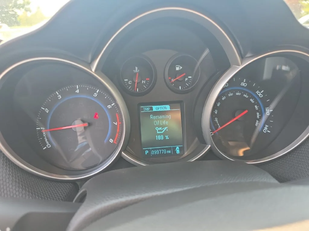 Used 2014 Blue Ray Metallic Chevrolet 1LT image 15