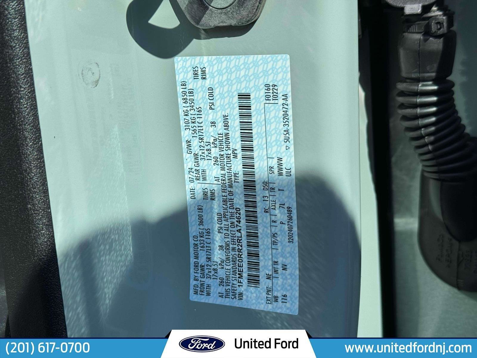 Used 2024 Gray Ford Raptor image 33
