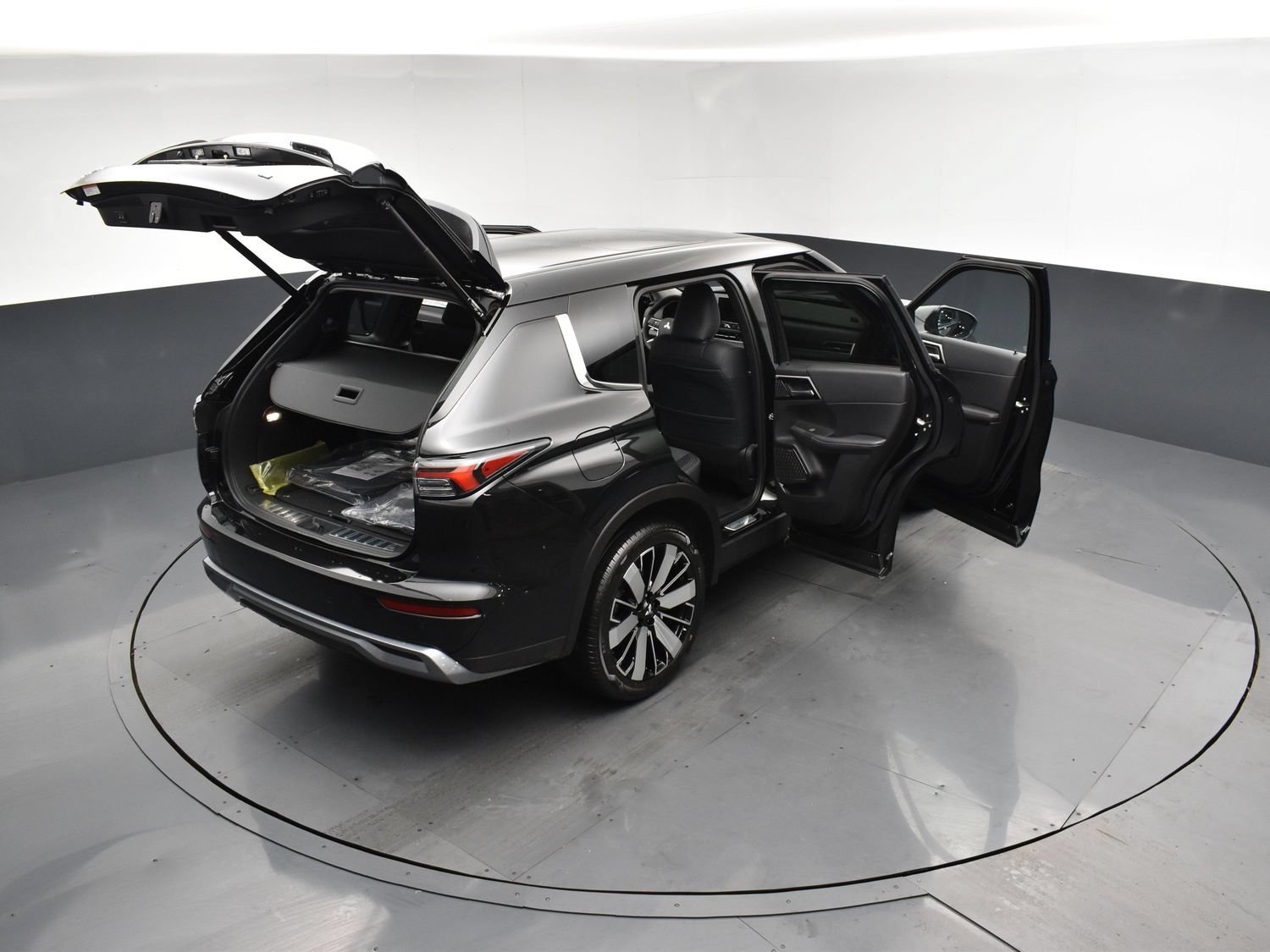 New 2026 Black Diamond Mitsubishi SE 1.5T 2WD image 28