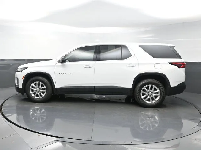 Used 2023 White Chevrolet LS image 4