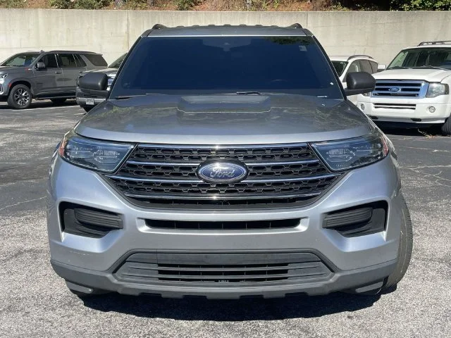 Certified Used 2023 Silver Metallic Ford XLT image 9