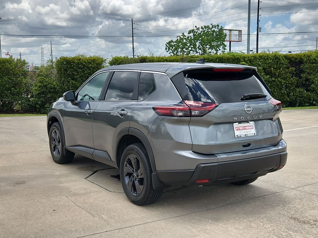 New 2026 Gray Nissan SV image 4