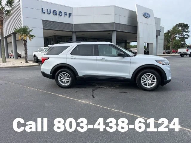 New 2026 Space White Metallic Ford Active image 2
