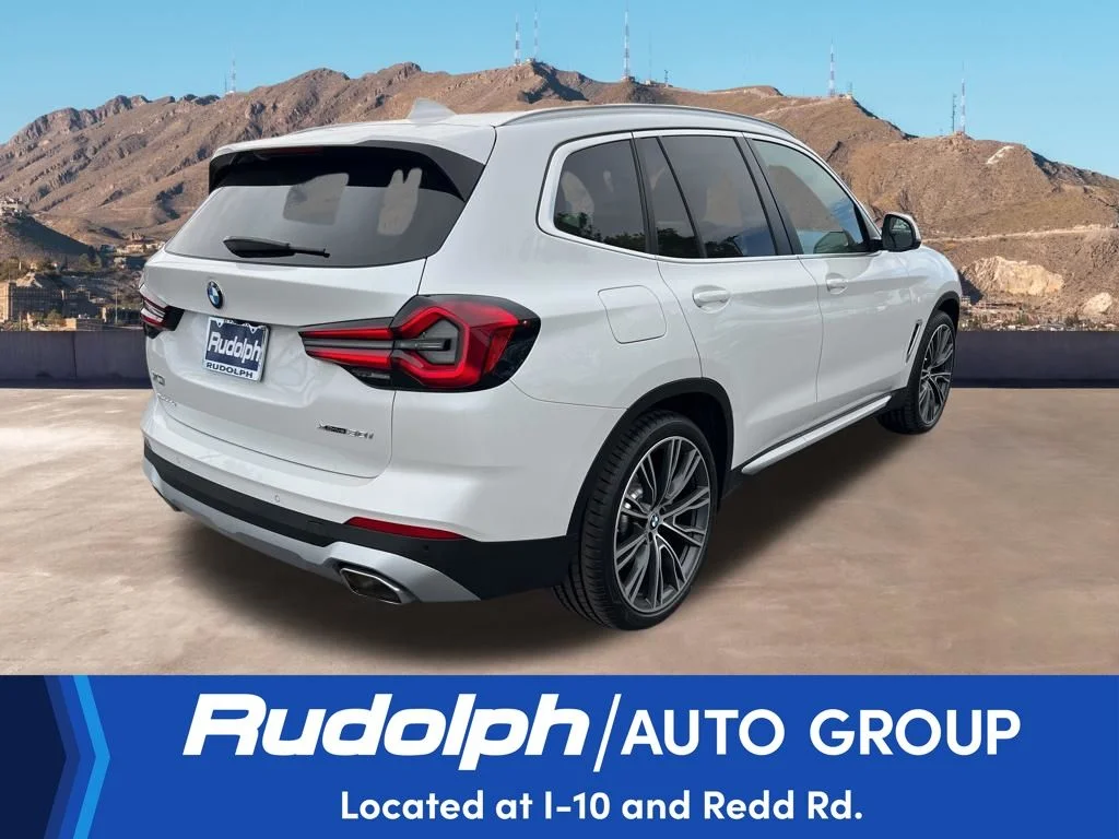 Used 2024 White BMW xDrive30i image 5