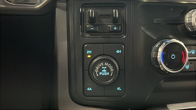 Used 2025 Star White Metallic TC Ford Lariat image 35