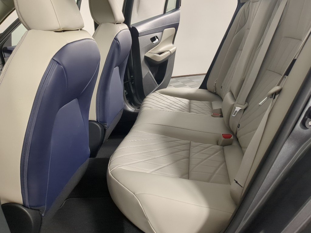 2026 Nissan Sentra SL - Photo 11