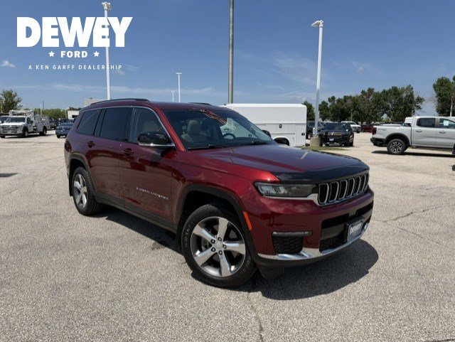 Certified Used 2021 Velvet Red Pearlcoat Jeep Limited image 1
