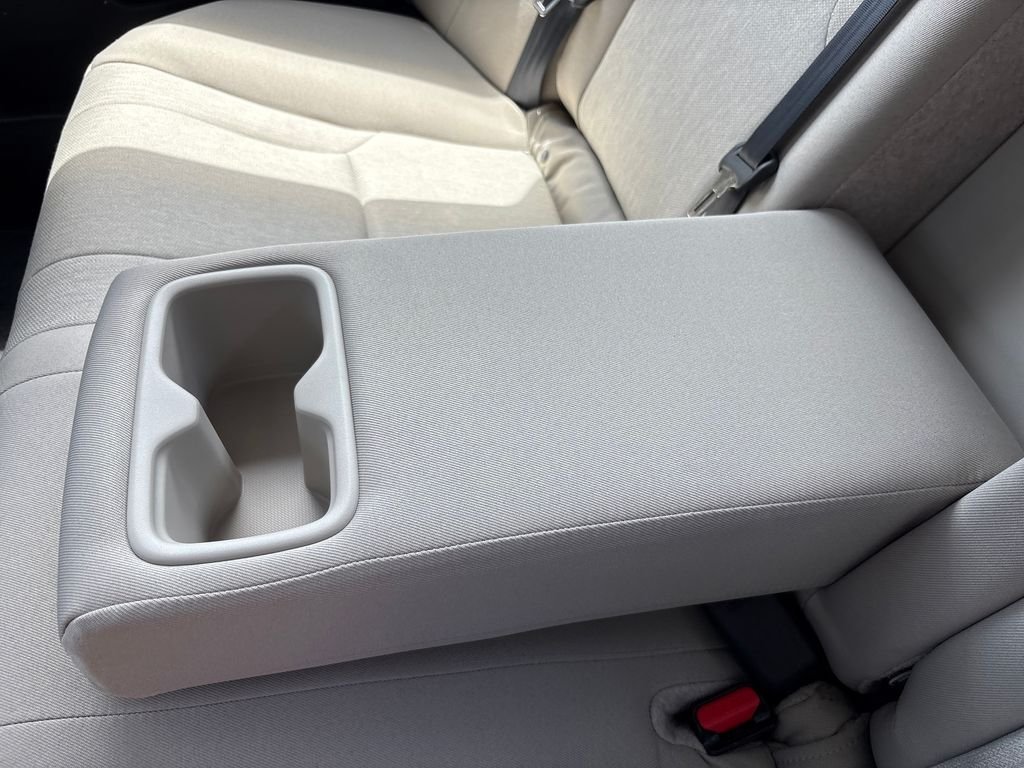 Used 2023  Honda EX image 25