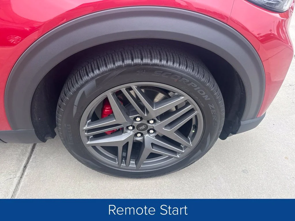 Used 2026 Rapid Red Metallic Tinted Clearcoat Ford ST image 7