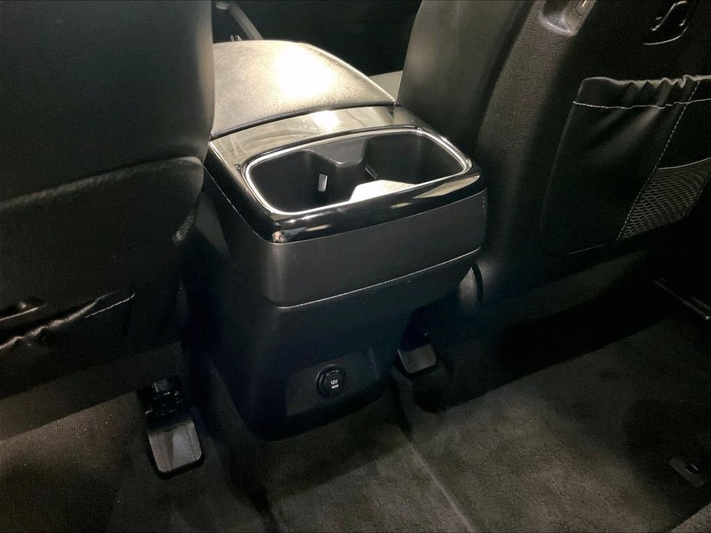 Used 2024 Everlasting Silver Kia S image 29
