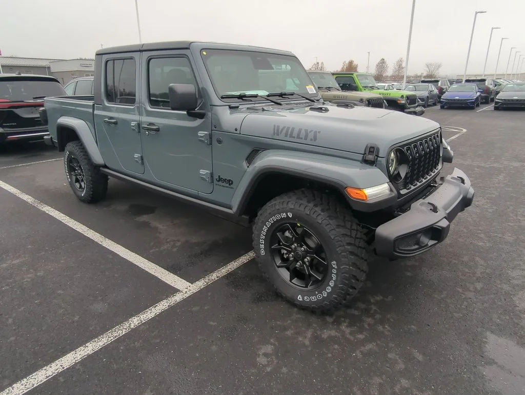 2026 Jeep Gladiator Willys - Photo 2
