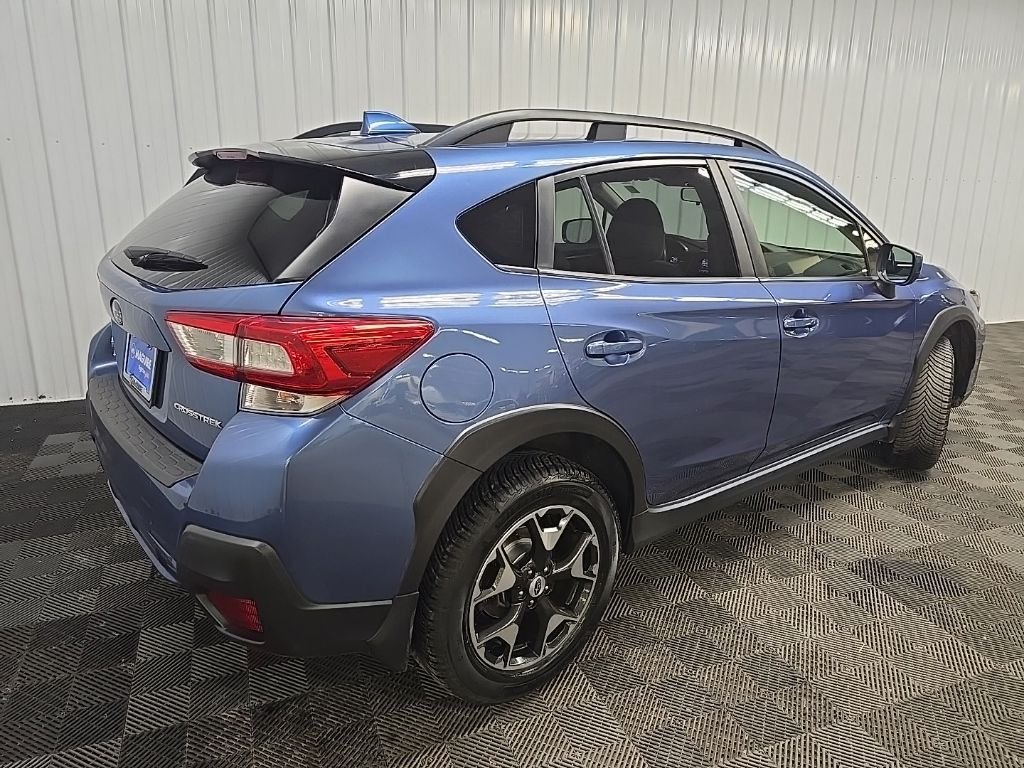 Used 2018 Blue Subaru 2.0i Premium image 10