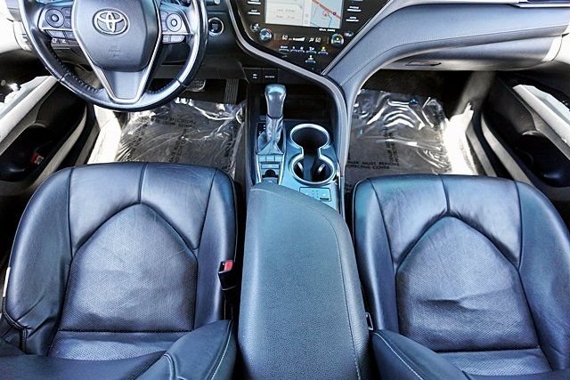 Used 2019 Beige Toyota XSE V6 image 30
